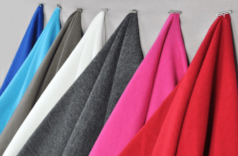 Cách chọn mua các loại vải lụa mềm tránh vải cứng dày may đầm